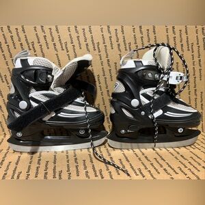 Lake Placid Summit Youth Adjustable Ice Skate Size J10-13 Black Color